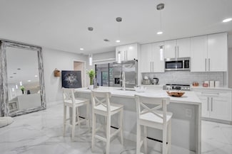 6396 Country Wood Way, Delray Beach, FL 33484