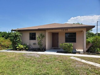 1809 Valencia Ave, Fort Pierce, FL 34946