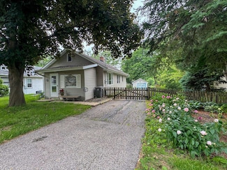 4803 Schofield St, Monona, WI 53716
