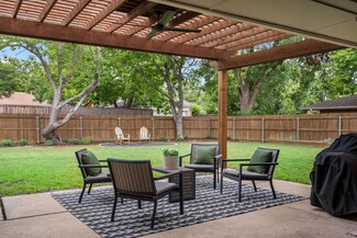 2611 Briarcove Dr, Plano, TX 75074