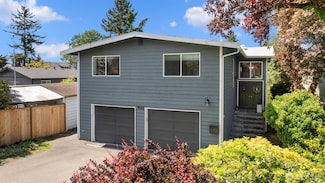 9011 Latona Ave NE, Seattle, WA 98115