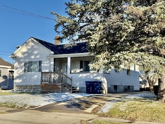1326 Crosat St, La Salle, IL 61301