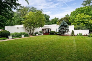 6525 Foursome Ln, Englewood, OH 45322