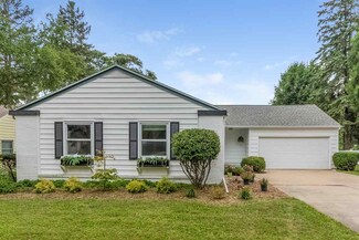 312 Laurel Ln, Madison, WI 53704