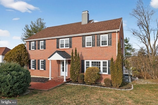 6 Kings Grant Rd, Hockessin, DE 19707