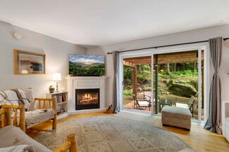 147 S Main St Unit 2B, Stowe, VT 05672