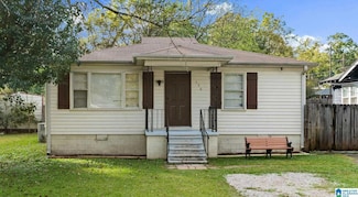 156 21st St, Bessemer, AL 35023