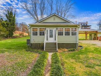 3569 Leadvale Rd, White Pine, TN 37890