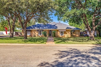 5410 Lake Trail Ct, San Angelo, TX 76904