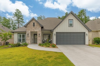 21 Waverly Ct, Hattiesburg, MS 39402