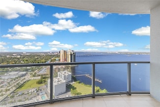 3000 Oasis Grand Blvd Unit 2802, Fort Myers, FL 33916