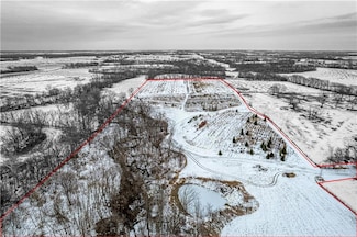 28200 E Rogers Rd, Buckner, MO 64016