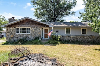 1751 W 460, Pryor, OK 74361