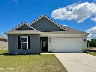 24 Pickwick Place, Byhalia, MS 38611