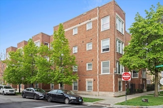6750 N Greenview Ave Unit G, Chicago, IL 60626