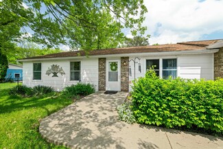 523 Park Ln, Nashville, IN 47448