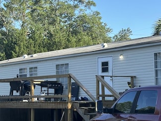 312 NW Avenue C, Carrabelle, FL 32322