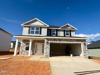 65 Northwood Dr, Fuquay-Varina, NC 27526