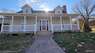 320 N Cedar Bluff Dr, Valmeyer, IL 62295