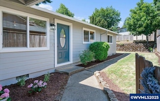 3879 11th Ave SE, Salem, OR 97302