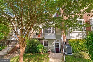 2463 Wentworth Dr, Crofton, MD 21114