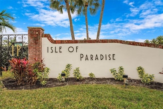 450 Paradise Isle Blvd Unit 302, Hallandale Beach, FL 33009