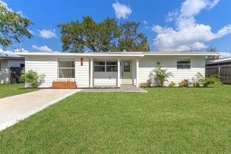 4703 W Wallace Ave, Tampa, FL 33611