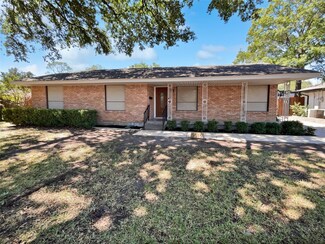 1015 Lakeshore Dr, Mesquite, TX 75149