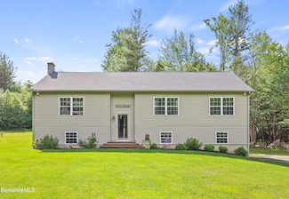32 Scott Rd, Savoy, MA 01256