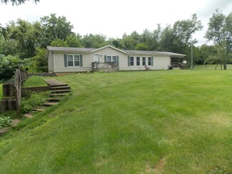 28277 Runkle St, Niles, MI 49120
