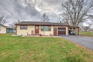 1991 W Garfield Ave, Decatur, IL 62526
