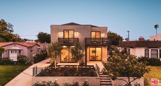 2114 Pier Ave, Santa Monica, CA 90405