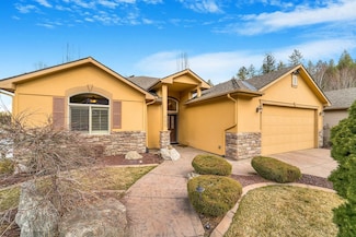 905 E Lakeview Ln, Spokane, WA 99208