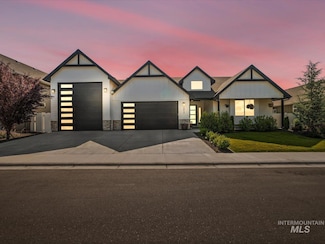 3917 Palisade Ave, Caldwell, ID 83605