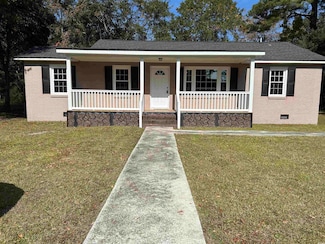 404 E Richardson Ave, Hemingway, SC 29554