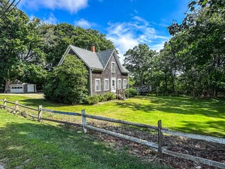 986 State Rd, West Tisbury, MA 02575