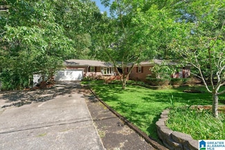 4305 Northwood Lake Dr W, Northport, AL 35473