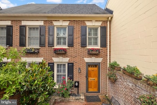 624 S Pitt St Unit 1/2, Alexandria, VA 22314