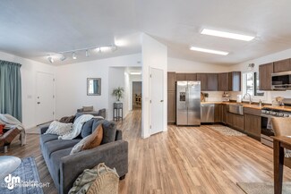2460 Lyvona Ln, Anchorage, AK 99502