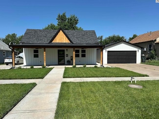 505 West Ave N, Lyons, KS 67554
