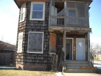 1200 S 8th Ave, Maywood, IL 60153