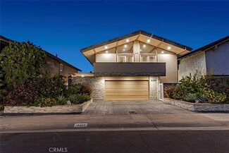 16326 Niantic Cir, Huntington Beach, CA 92649