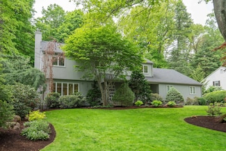 79 Arlen Way, West Hartford, CT 06117