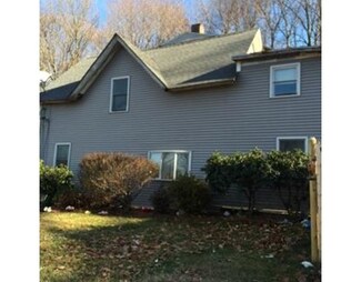 12 Leroy St, Fitchburg, MA 01420