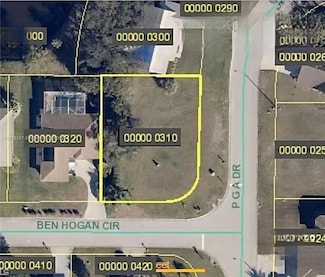 6414 Ben Hogan Cir, North Fort Myers, FL 33917