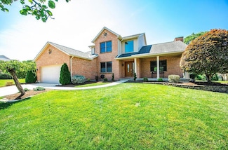 1325 Pineview Ct, Hamilton, OH 45013