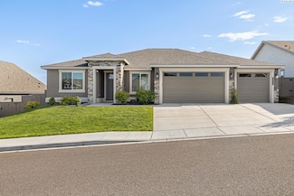 3043 Bobwhite Way, Richland, WA 99354