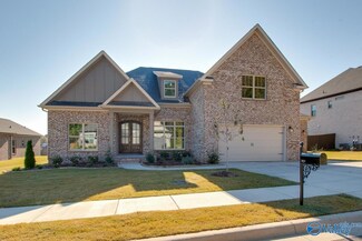 3035 Chimney Cove Cir, Brownsboro, AL 35741