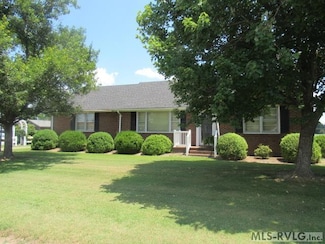 208 Garriss St, Conway, NC 27820