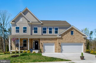 2445 Newton Dr, Jeffersonton, VA 22724